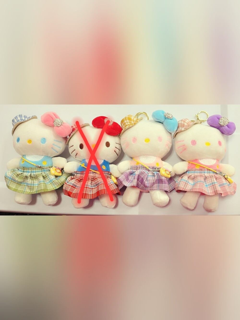 Hello Kitty Plush Keychain, Perfect for back to school 😍